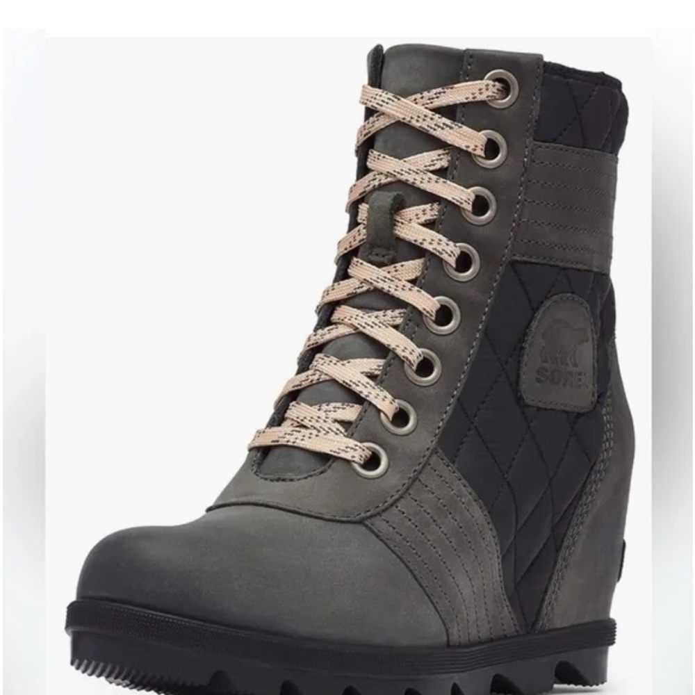 Sorel Women's Black Lace-Up Boots